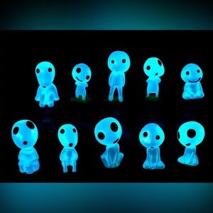 Luminous Tree Elves (Kodama)